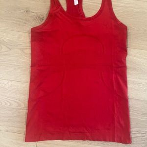 Swiftly Tech Racerback 2.0
SWIFTLY TECH RACERBACK